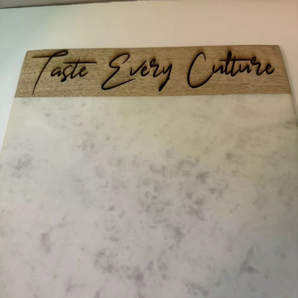 Marble/Wood Cutting Board - Picture 3 of 4